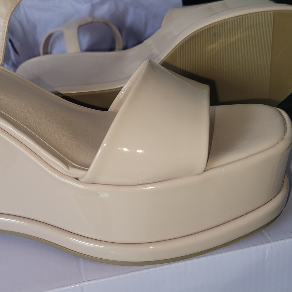 Platform Sandals Madden Girls August Size 8